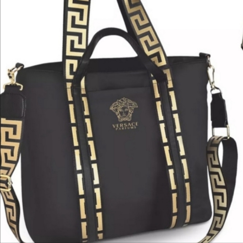 Versace - Picture 4 of 4